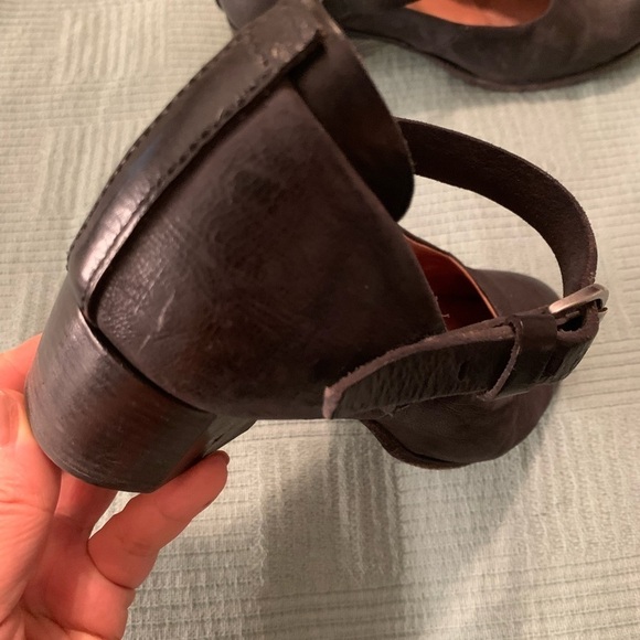 Mary Janes ladies heels - Picture 2 of 5